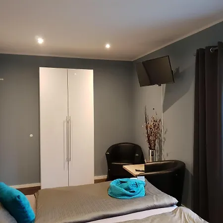 Nacht-quartier Hotel Willich