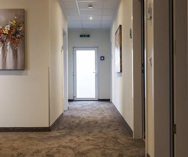 Hotel Nacht-quartier *